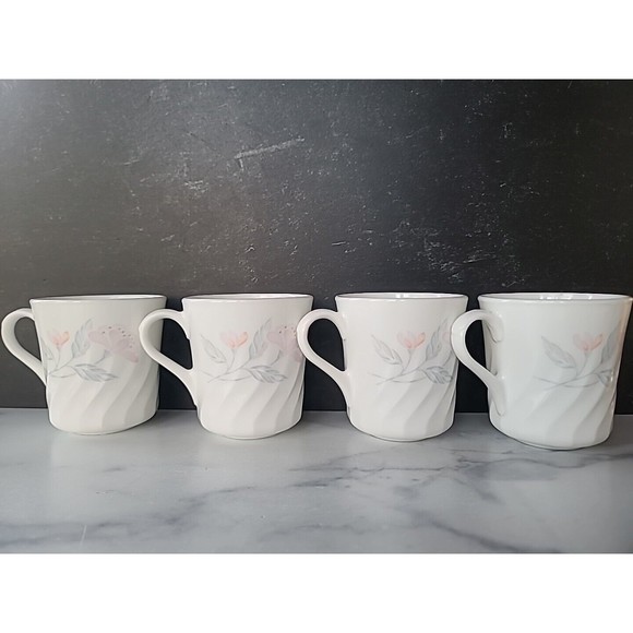 Vintage Corning USA 17 Cups And Saucers - Picture 10 of 10